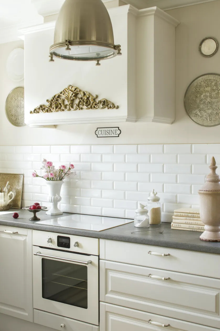 kuchnia w stylu shabby chic