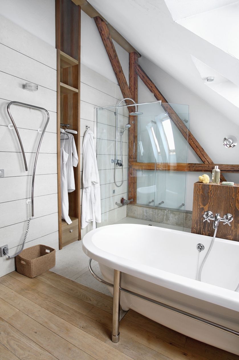 łazienka ze skosem aranżacje