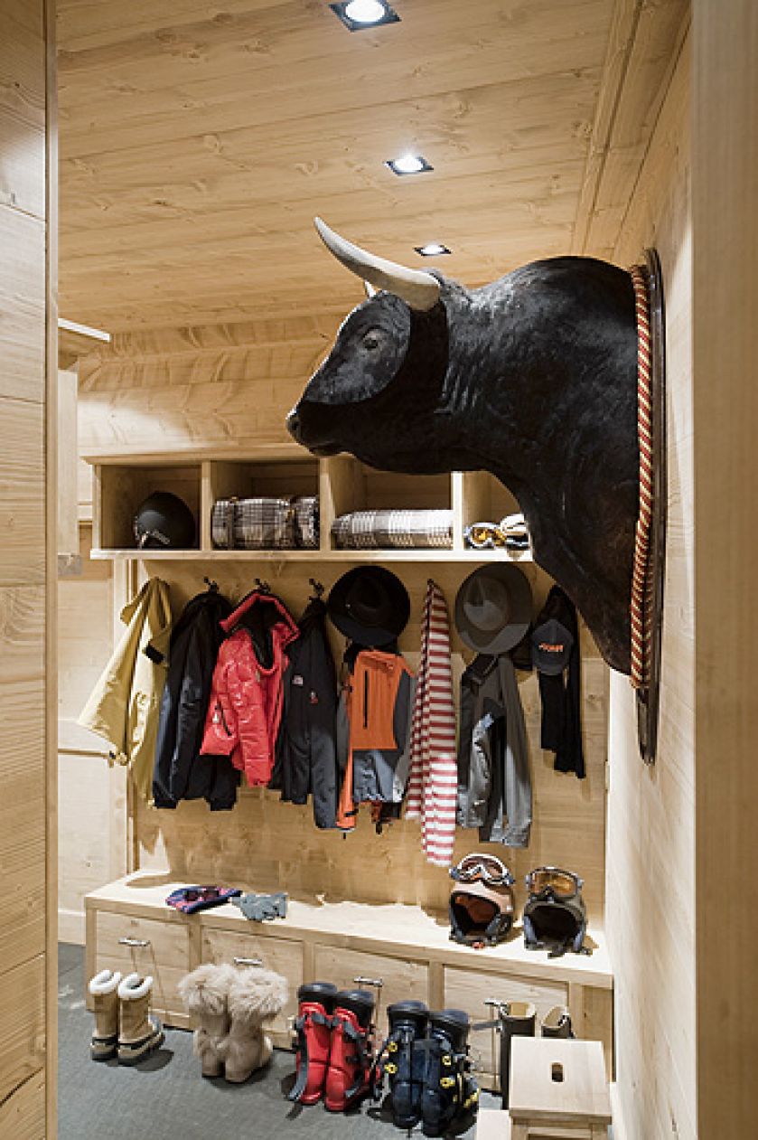 Drewniany dom w górach