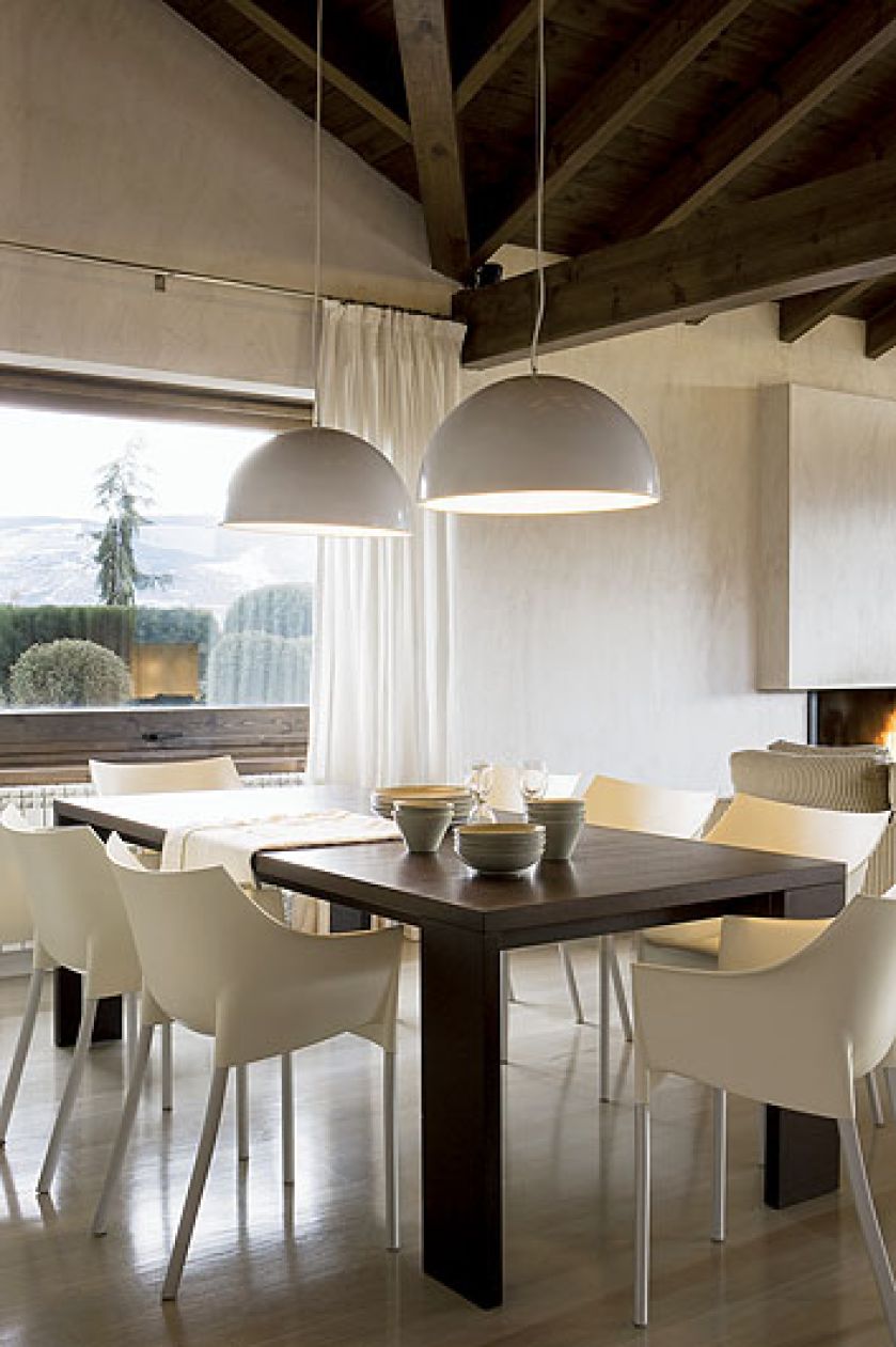 Dom na wzgórzach Katalonii. Dom na wzgórzach Katalonii