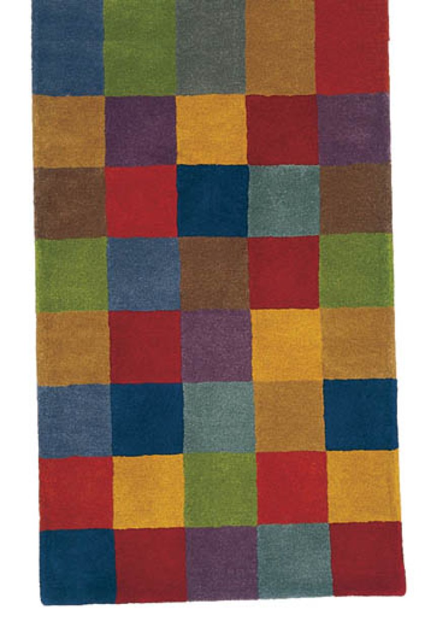 Dywan w kolorową kratę. Projekt Nani Marquina.