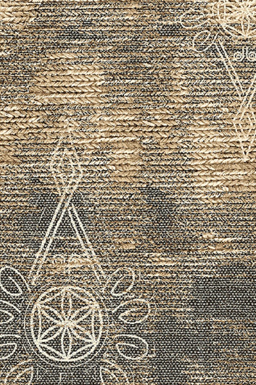 Góralskie wzory na podłodze.