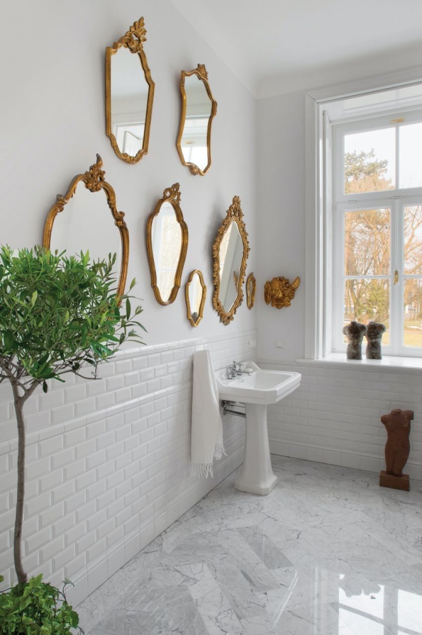 lustra na ścianie aranżacje