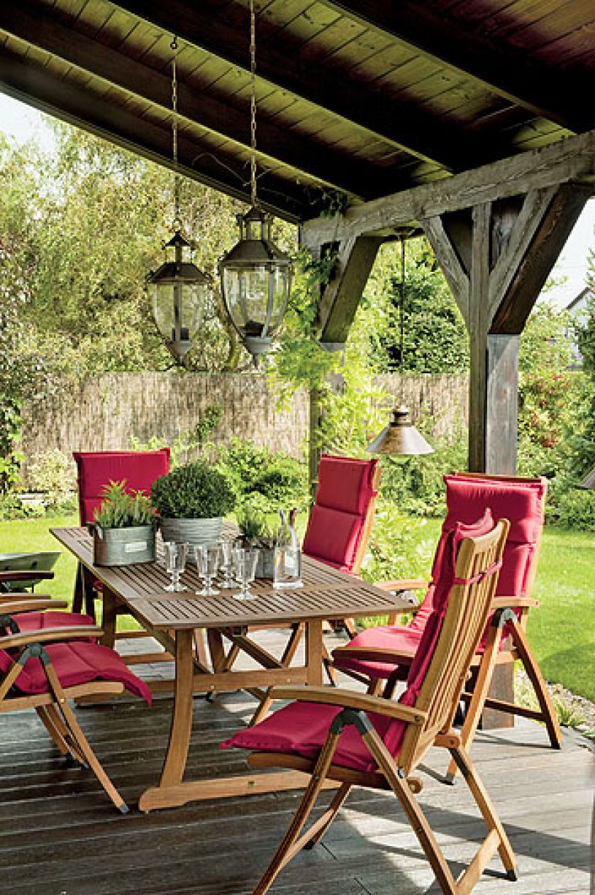 Meble w stylu angielskim, francuskim i skandynawskim oraz egzotyczne dodatki.