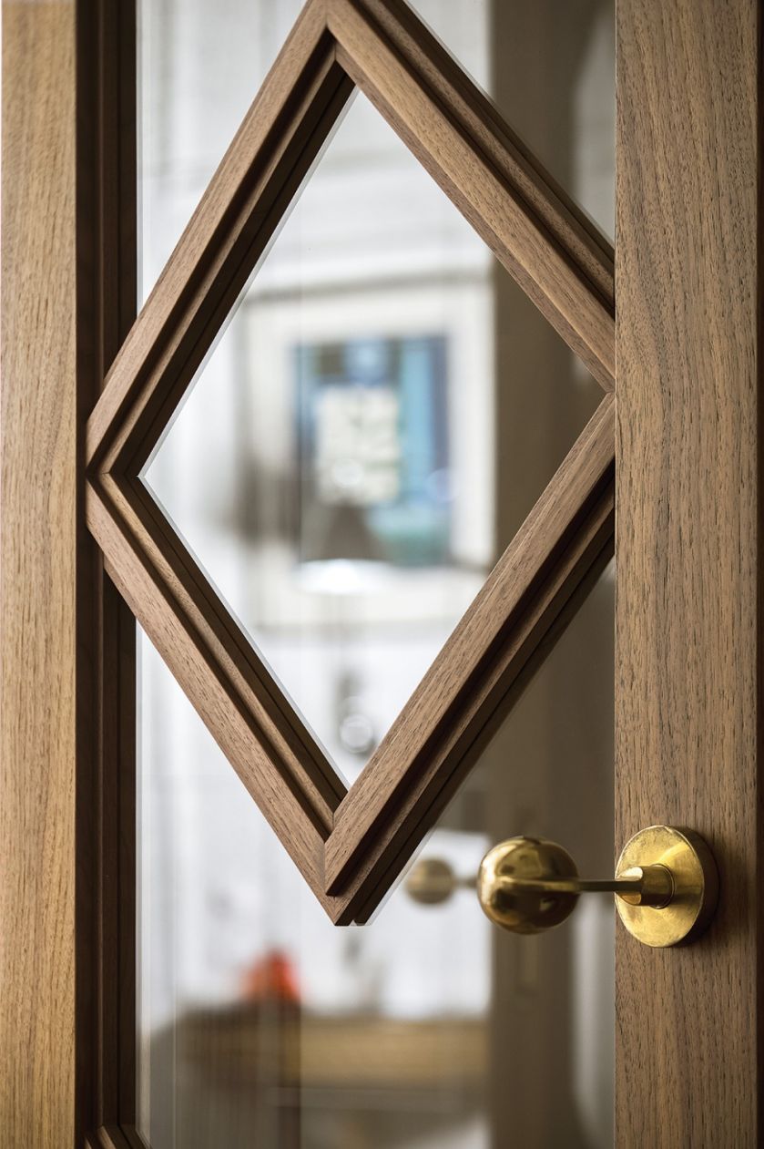 Eleganckie mieszkanie w starej kamienicy