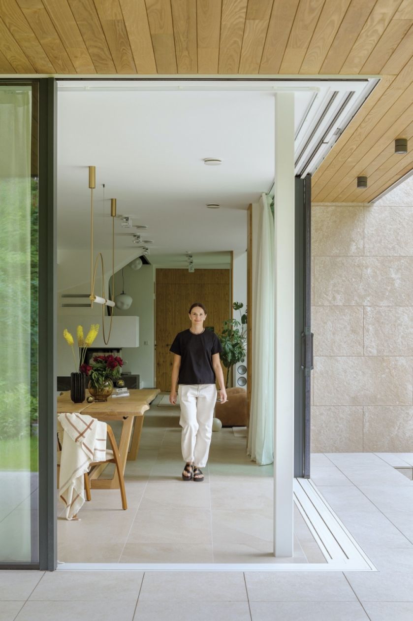 ocieplony minimalizm w domu pod Warszawą