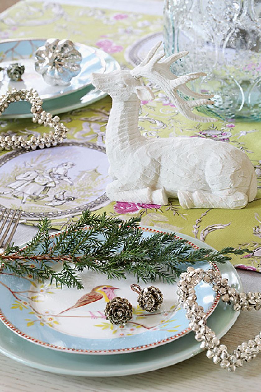 Świąteczne dekoracje. Święta w starym dworze