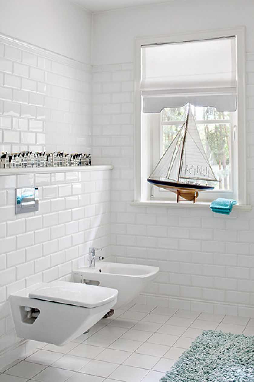 To małe buteleczki z alkoholem Bols, ale tak magiczne, że pasażerowie zbierają wielkie kolekcje.