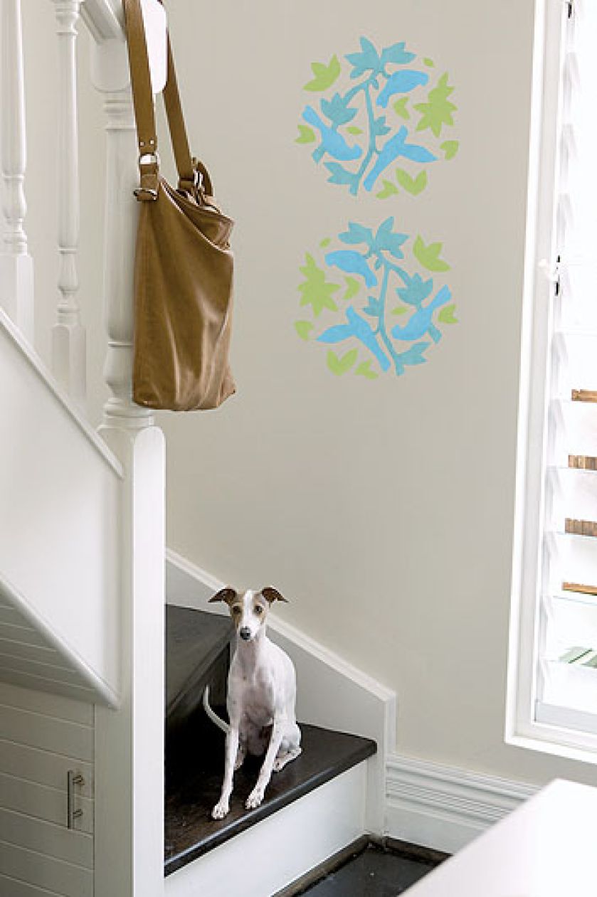 Udekoruj ściany lub meble. Wzór podpatrzony w lesie