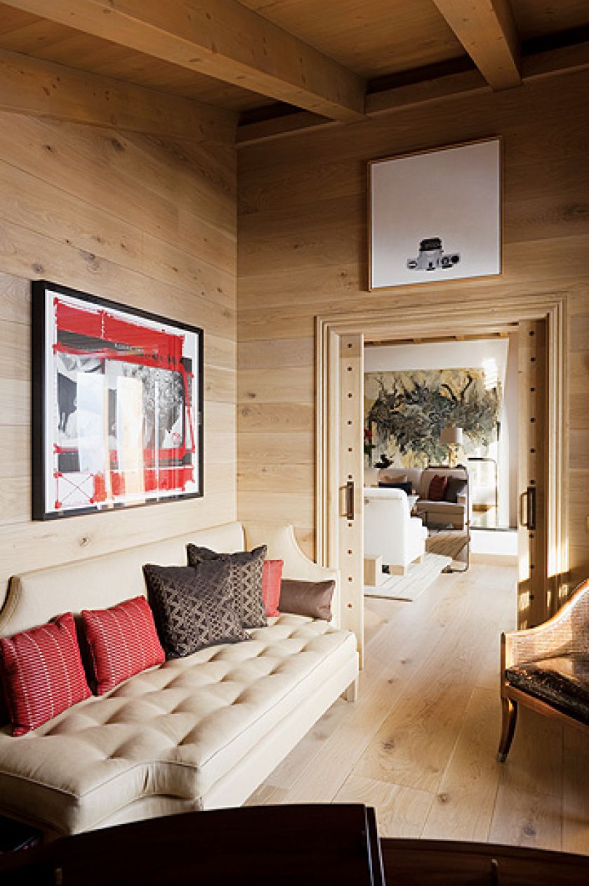 Większość drwenianych mebli wykonał włoski rzeźbiarz Giovanni Bernabei.