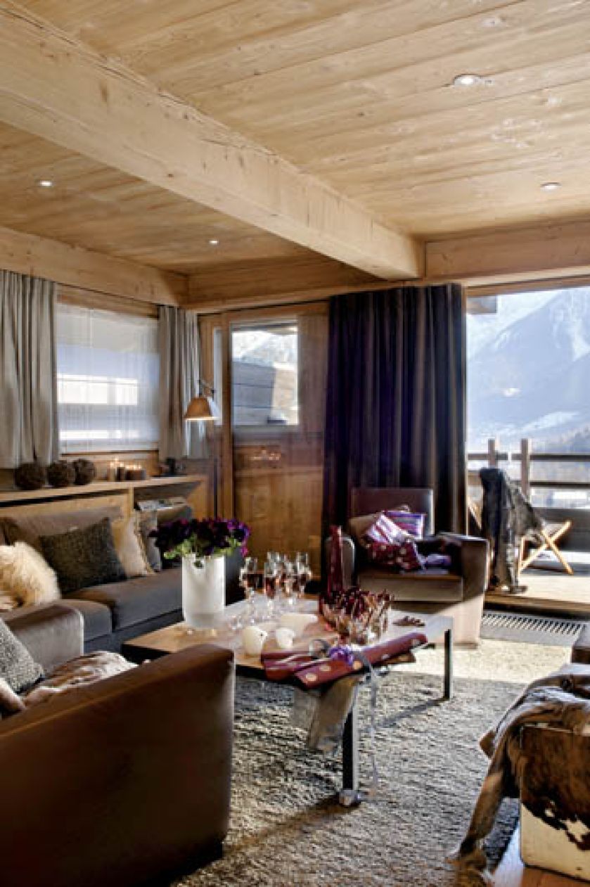 Z salonu rozpościera się wspaniały widok na Mont Blanc.