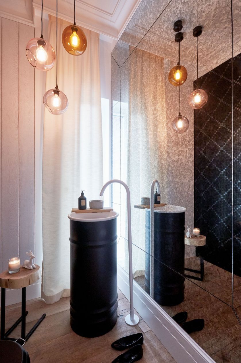 Jakie trendy aranżacyjne królują w wystroju modnych łazienek? Zobacz najpiękniejsze aranżacje łazienek według