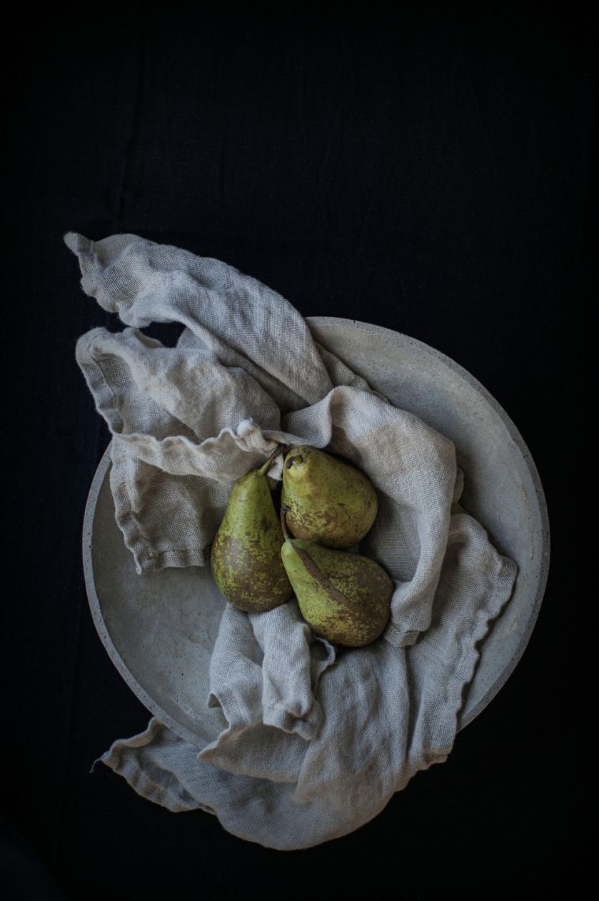 Lniane tekstylia stołowe, projekt: Anna Błaszczyk, producent: LUMIO. Fot. musthave.lodzdesign.com