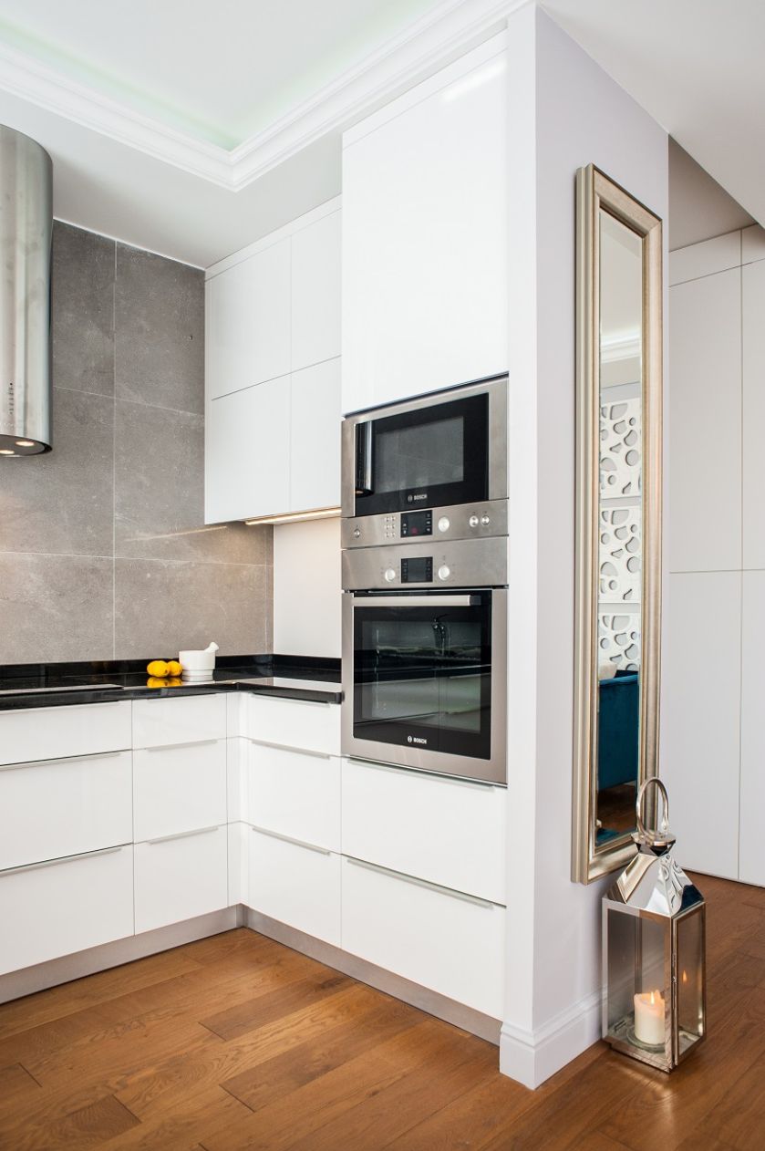 Kuchnia połączona z salonem. Jak we francuskiej kamienicy