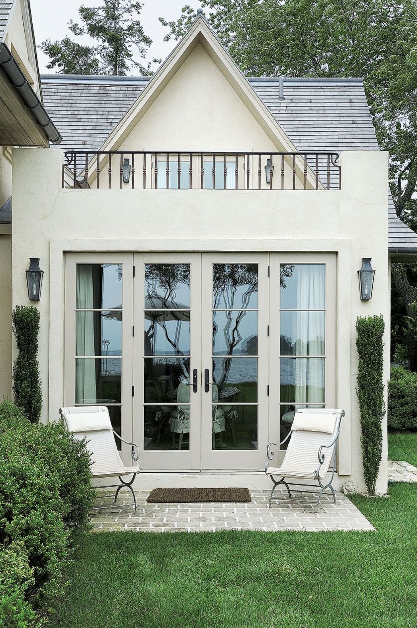 Właściciele chcieli mieć dom europejski i na luzie. Kupili dom z lat 60. do remontu i kompletnie go odmienili.