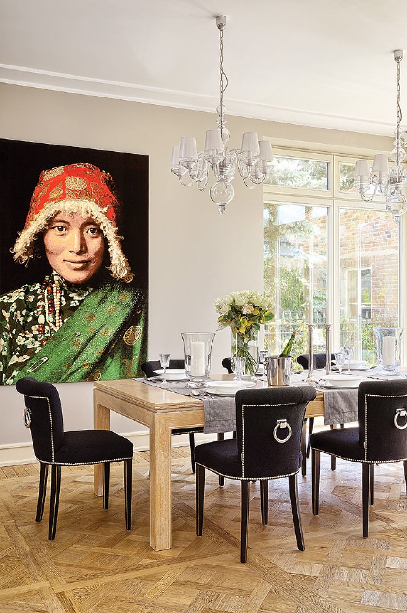 Miękko przy stole. Krzesła można kupić w sklepie BBHome. Zdj. Mariusz Purta