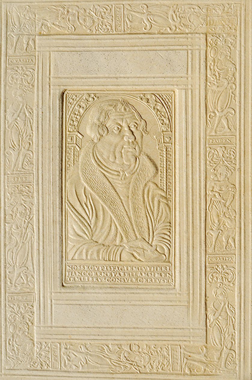 Tłoczona okładka Biblii z wizerunkiem Marcina Lutra, 1574 r., Niemcy, zbiory Biblioteki Elbląskiej, sygn. Ob.6.II.3935/2