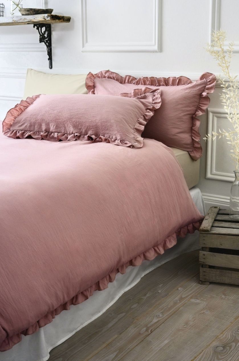 pościel z falbankami