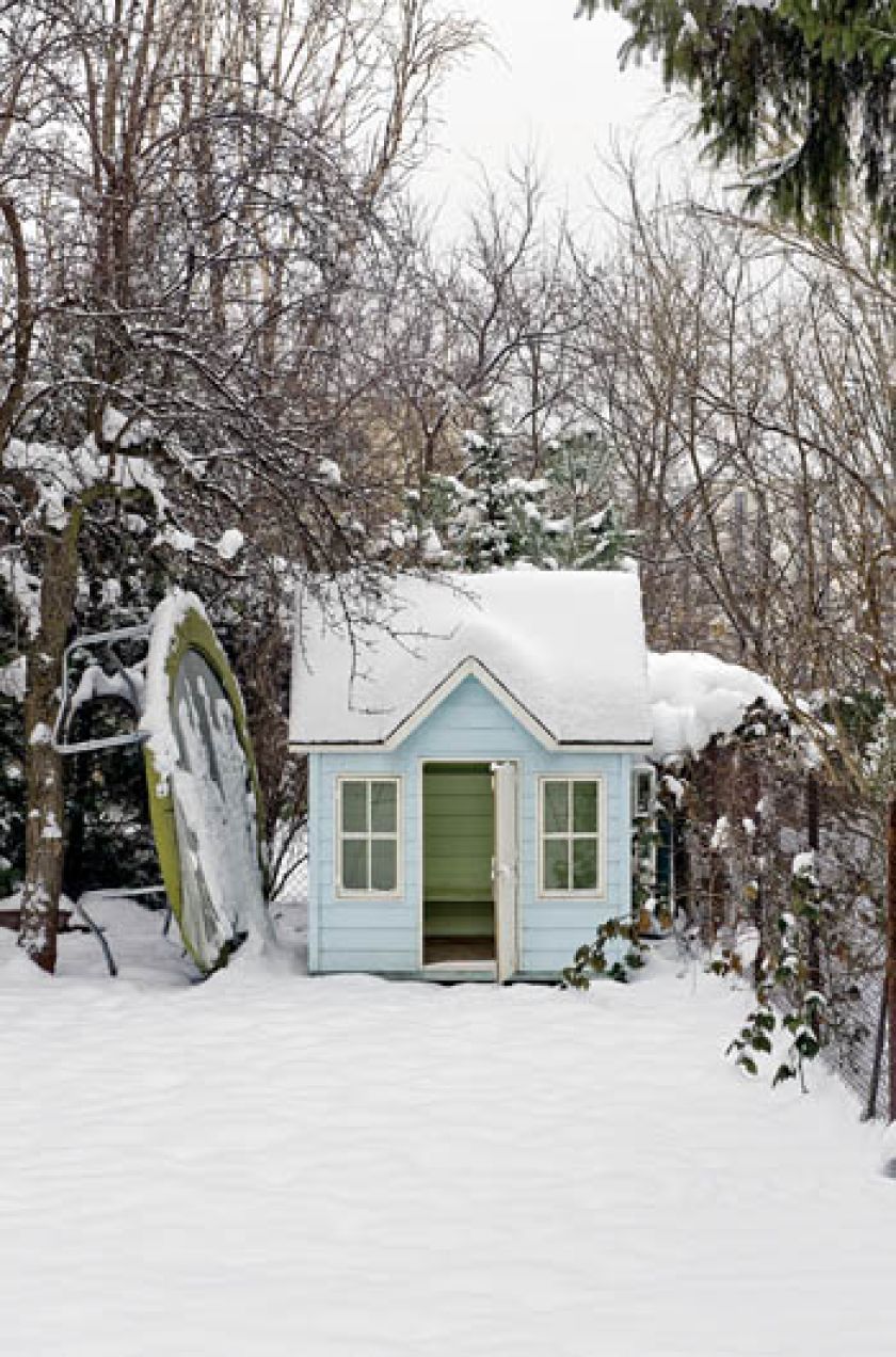 Za domem kryje się uroczy ogród. Francja na starym Mokotowe