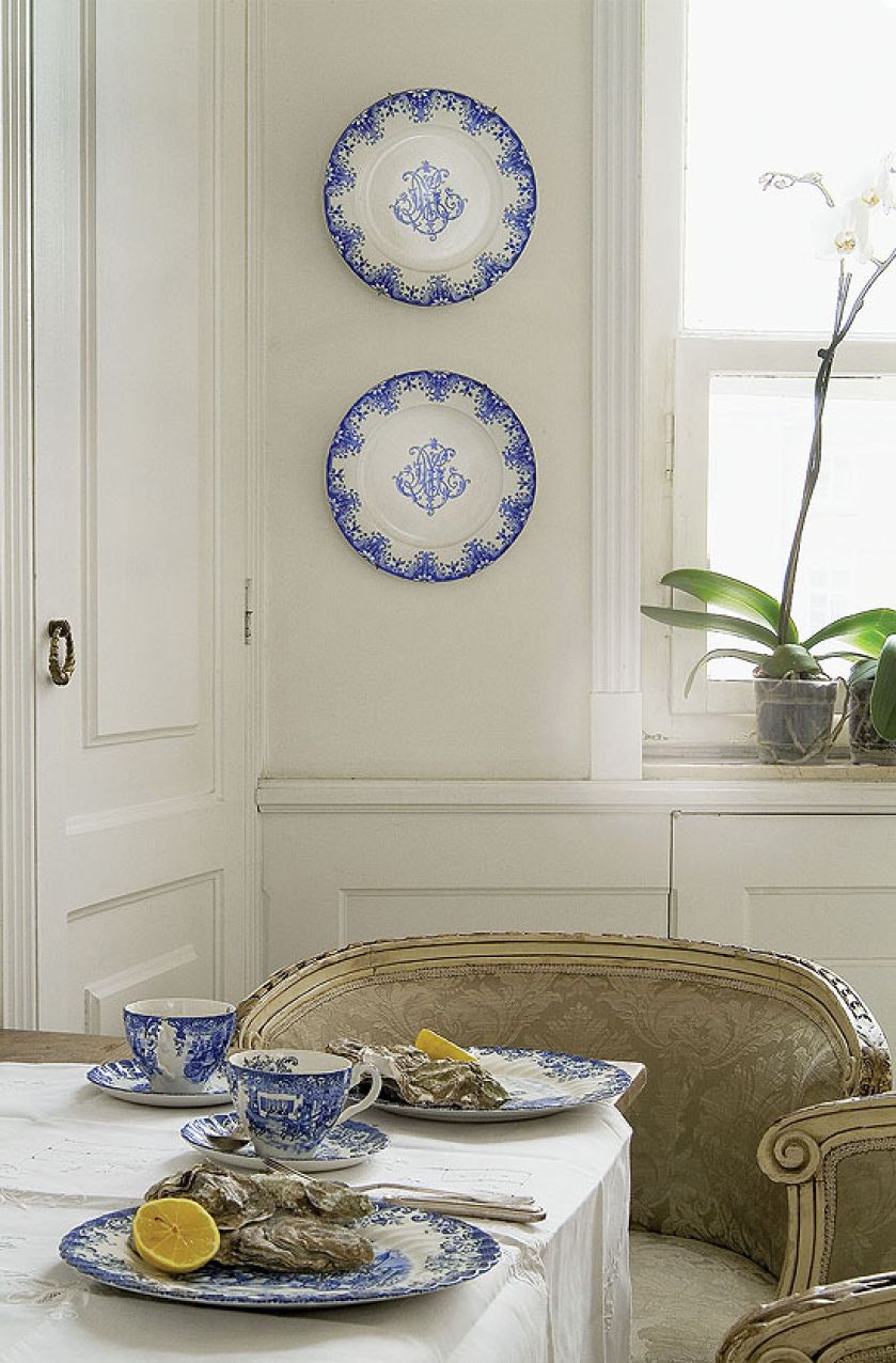 Dworek Karoliny Wajdy. Mój przyjaciel dworek