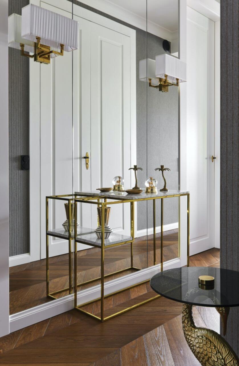 hol przedpokój w stylu amerykańskim