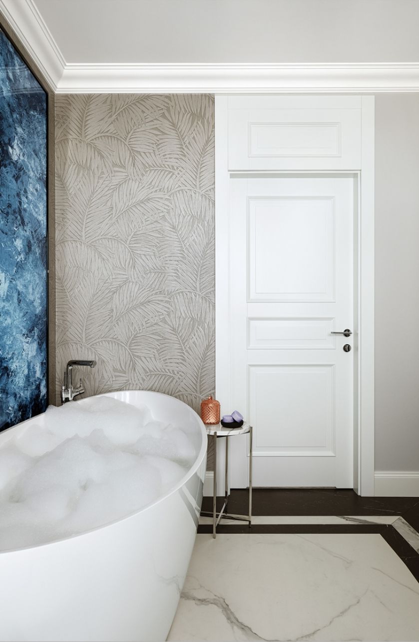 duża łazienka w bloku