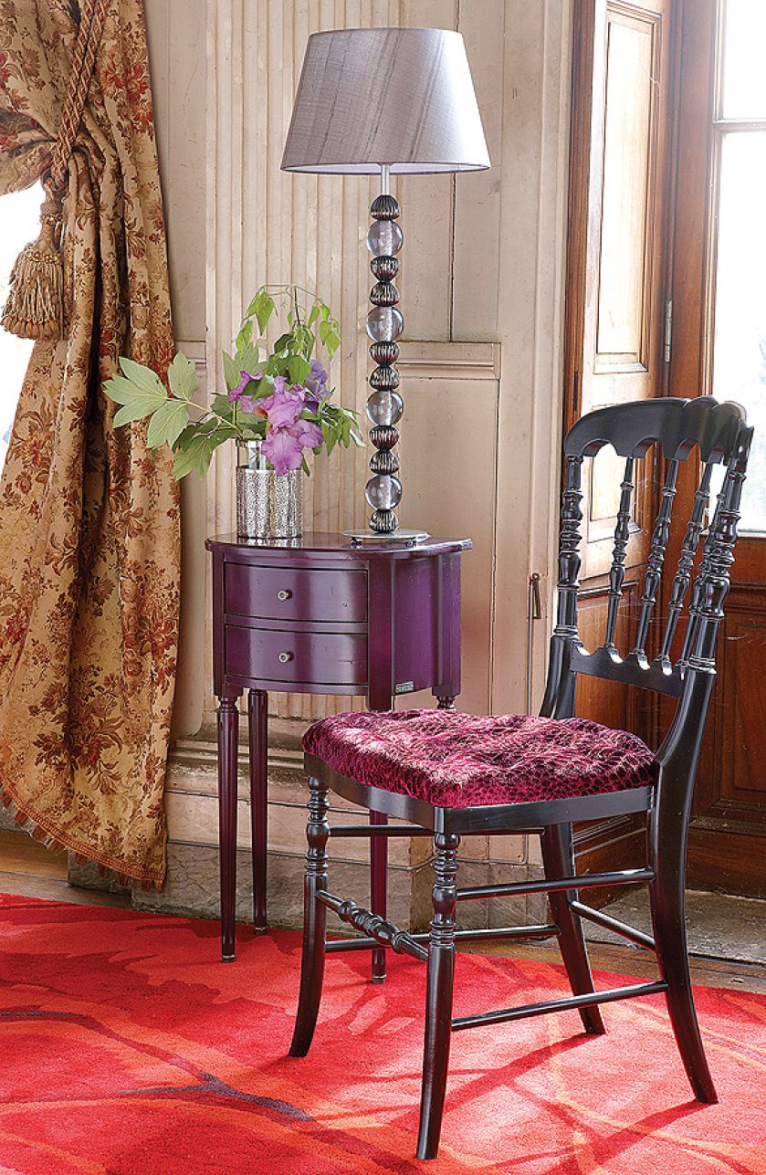 Pikowany Napoleon III (od 3600 zł), Consulat (od 2650 zł), Louis XVI i Dossier (od 3200 zł każde), GRANGE