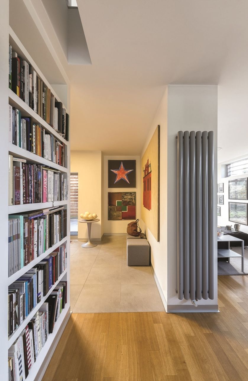 Modernistyczny dom kolekcjonera książek, sztuki i designu