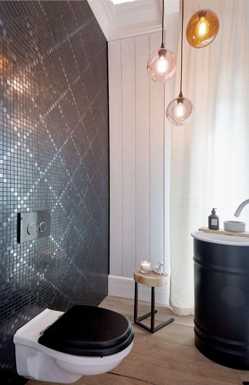 Jakie trendy aranżacyjne królują w wystroju modnych łazienek? Zobacz najpiękniejsze aranżacje łazienek według