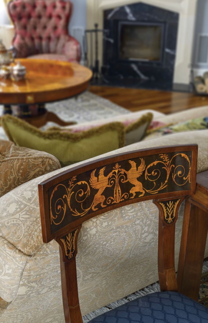 antyki we wnętrzach