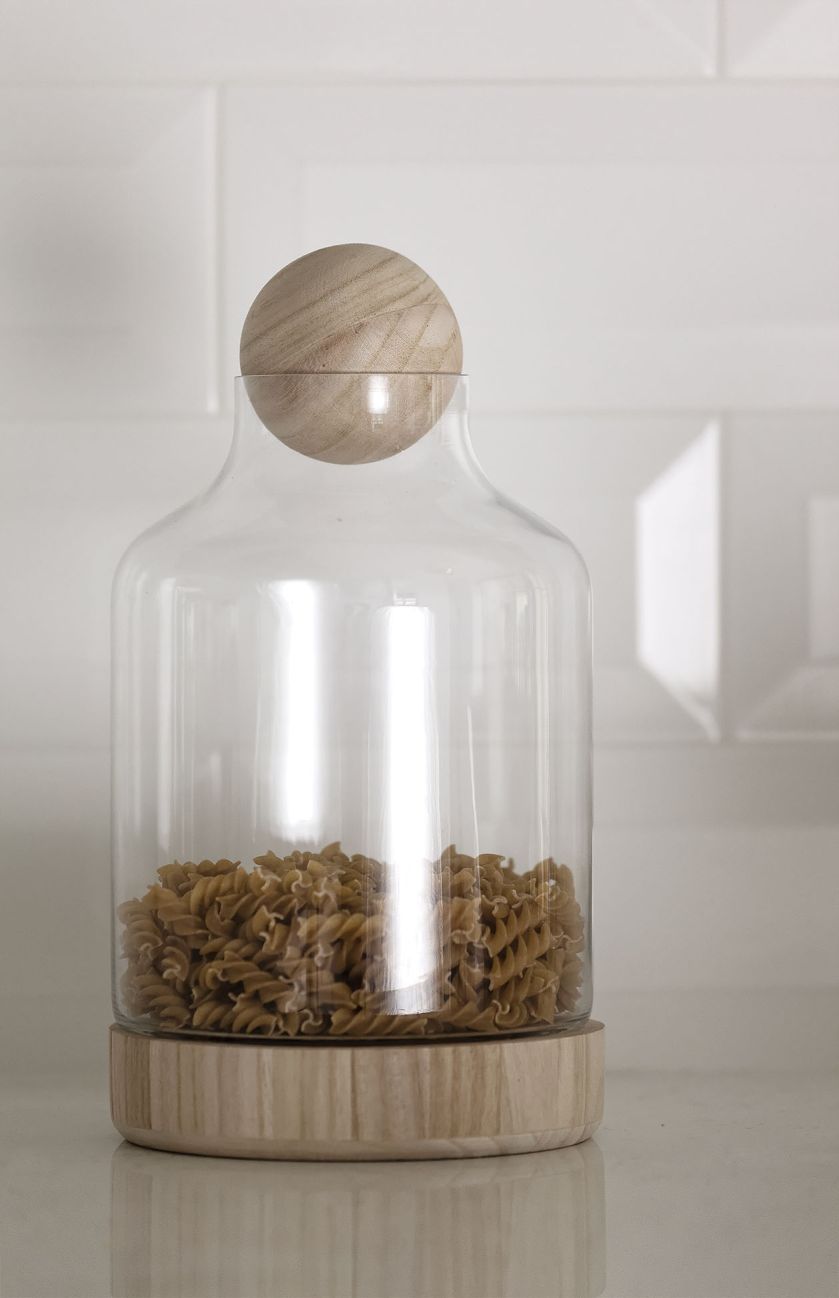 Nowoczesne mieszkanie: pudrowe i przytulne