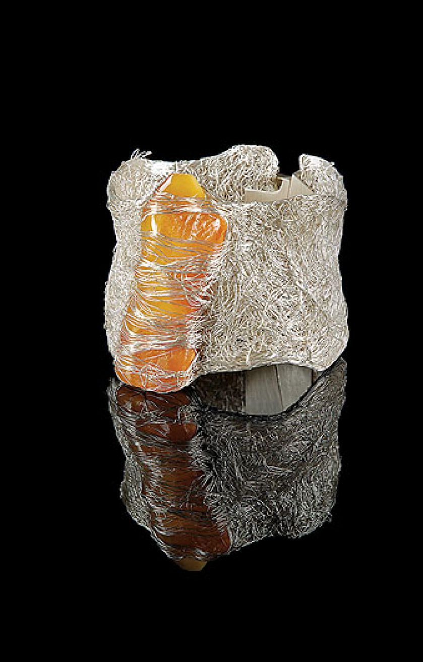 Bursztyn, srebro, Warszawa 2007 r., zbiory MHMG.