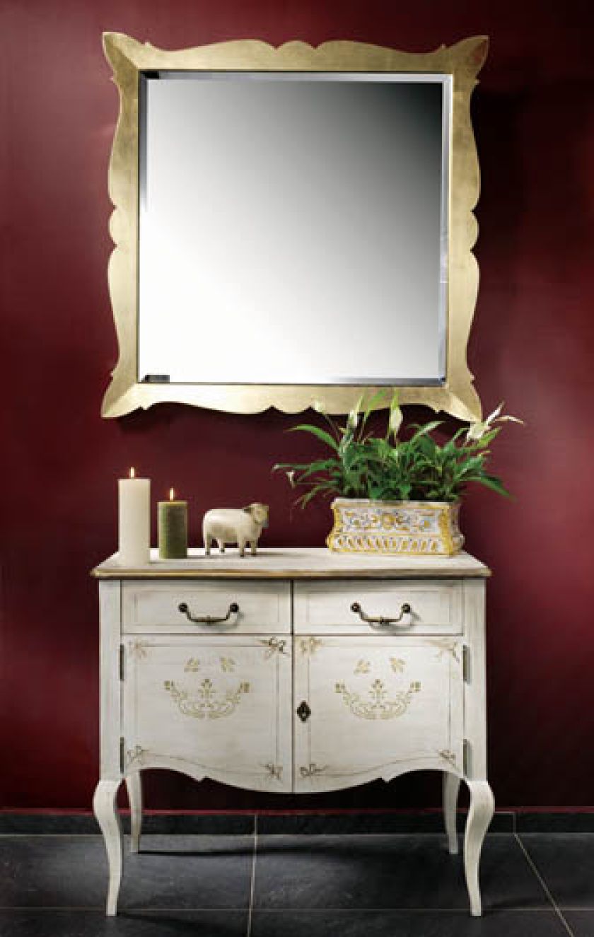 Za pomocą szablonu można pomalować meble.