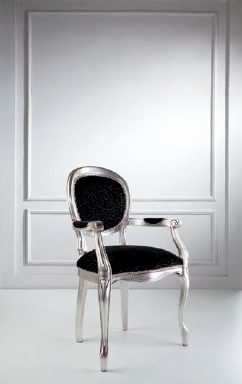 Krzesło Patty w stylu Glamour kosztuje 1353 zł. MEBLONOWAK