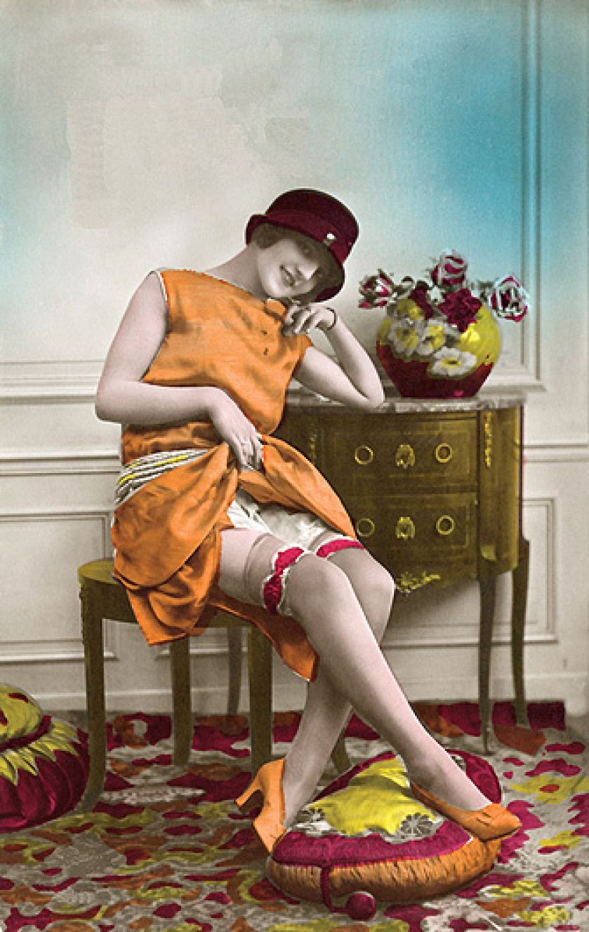 W latach 20. podwiązka zsunęła się nad kolano, by było ją widać, gdy elegantki tańczyły charlestona.