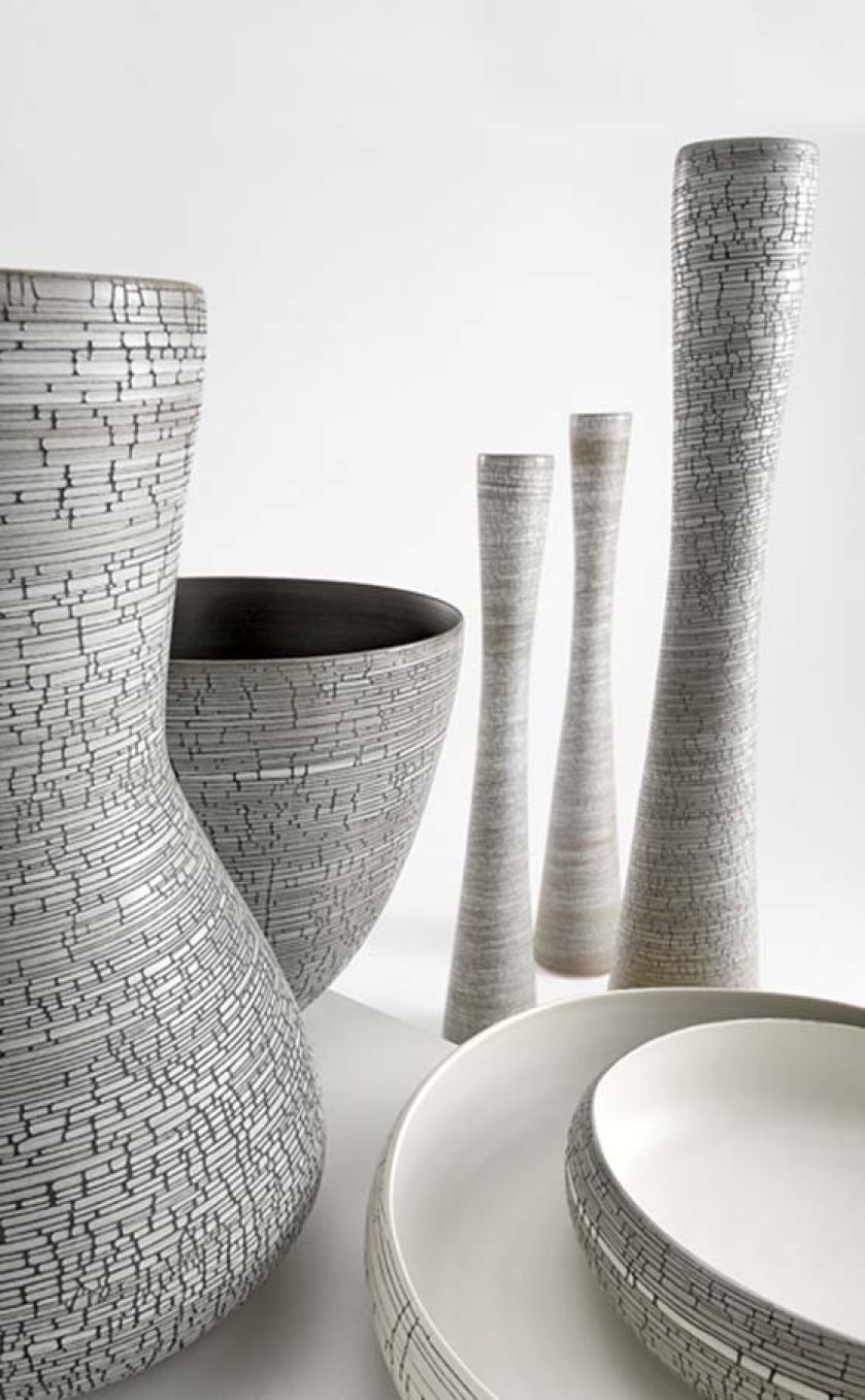 Naczynia Riny Menardi. Piękno ulepione z gliny