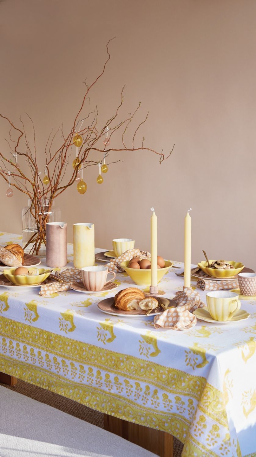 ozdoby dekoracje stołu na wielkanoc