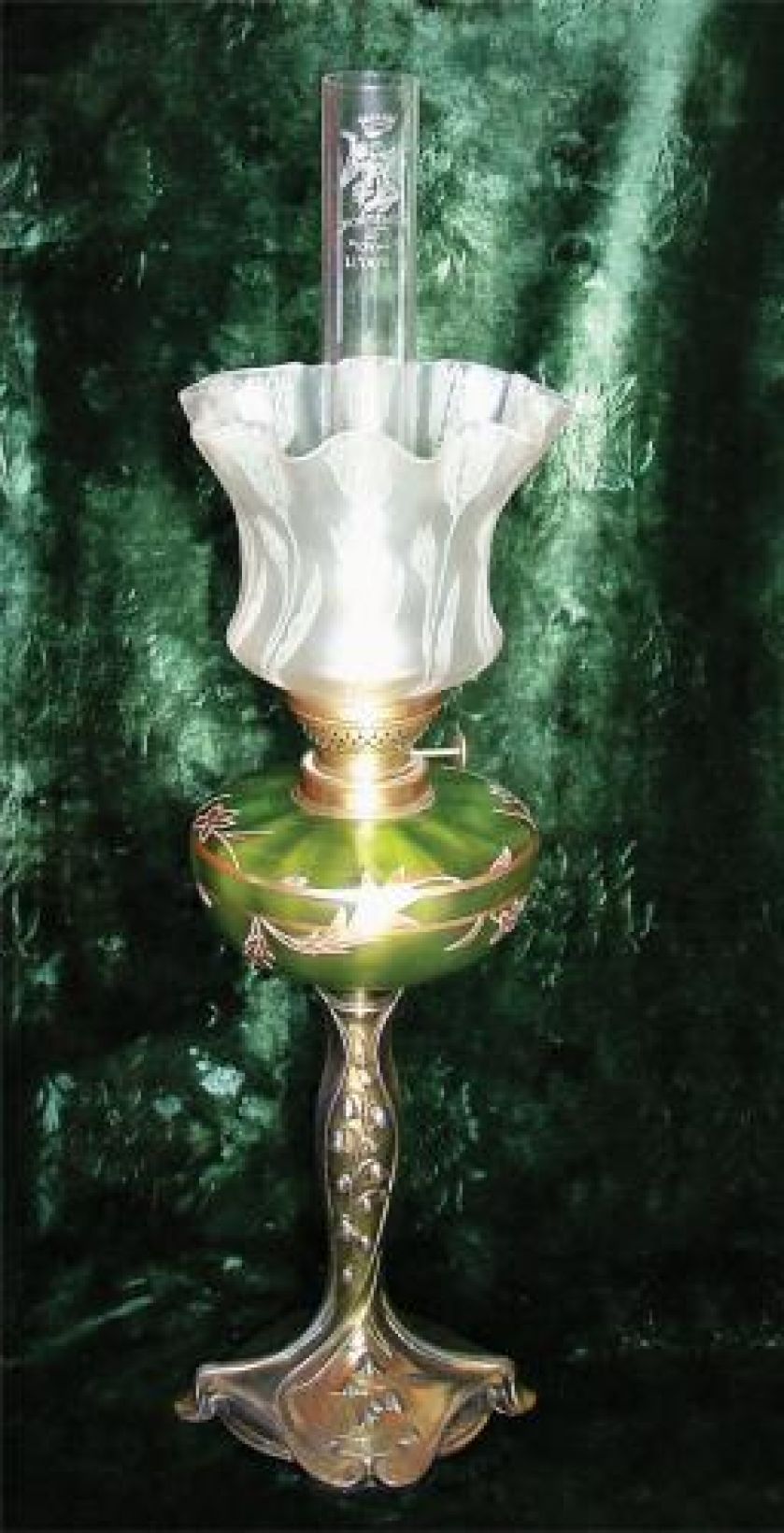 Lampa naftowa, Francja, ok. 1900 r., cw 1350 zł, niesprzedana, DESA.