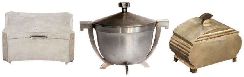 Skrzynkowa art d?co, złocona wewnątrz, Niemcy, lata 20.-30. XX w., cw 1900 zł, REMPEX. Mosiądz srebrzony, art d?co, fabryka