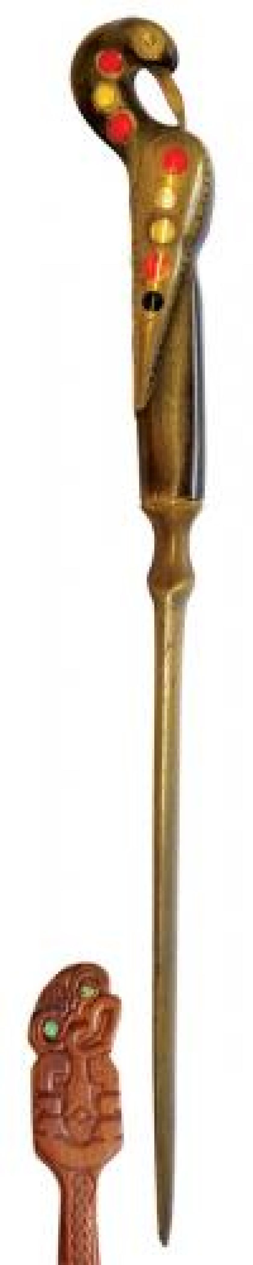 Nóż pamiątkowy z Nowej Zelandii. Nóż pamiątkowy z Rosji - Żar ptica z bajek rosyjskich.