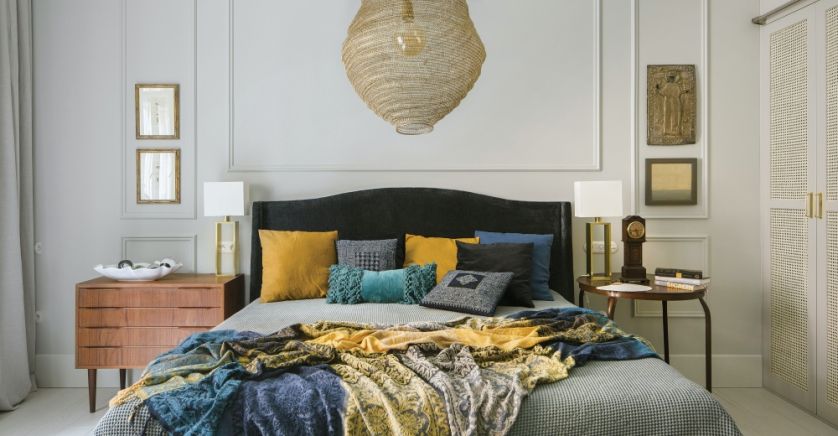 aranżacja sypialni w mieszkaniu w kamienicy