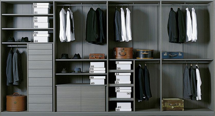 Rodem z Włoch – Moduli a Giorno firmy Porro zaprojektował słynny dizajner Piero Lissoni. Laminowane