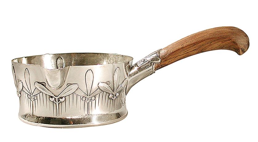 Srebrna chochla z manufaktury Antoine a Cardeilhaca, początek XX w.