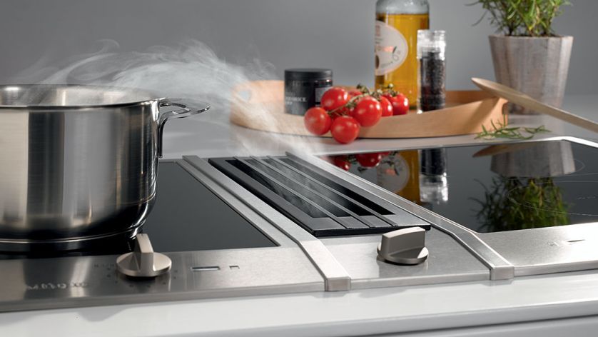 COMBISET, wyciąg nablatowy z 10-warstwowymi filtrami ze stali, 13 990 zł, MIELE, miele.pl