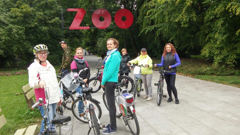 Wycieczka ROWEREM PRZEZ PARKI I OGRODY w ramach projektu ZIELONE MIASTO.