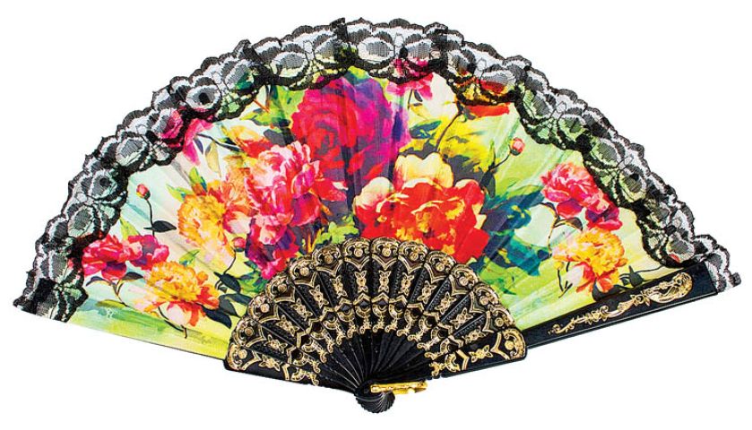 Malowany, hiszpański wachlarz z charakterystyczną koronką, fot. SHUTTERSTOCK.COM