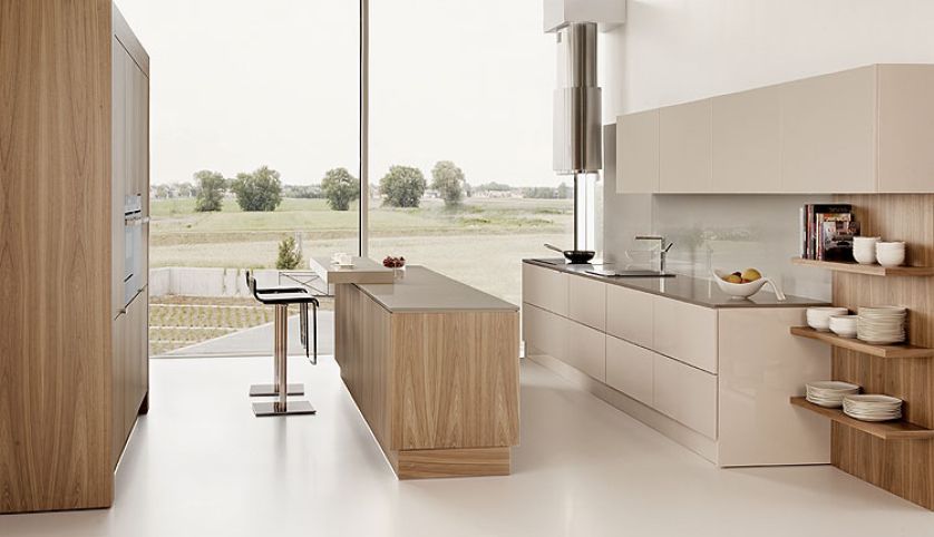 Lakierowany fornir i blat z konglomeratu kwarcowego, model 018. ZAJC KUCHNIE