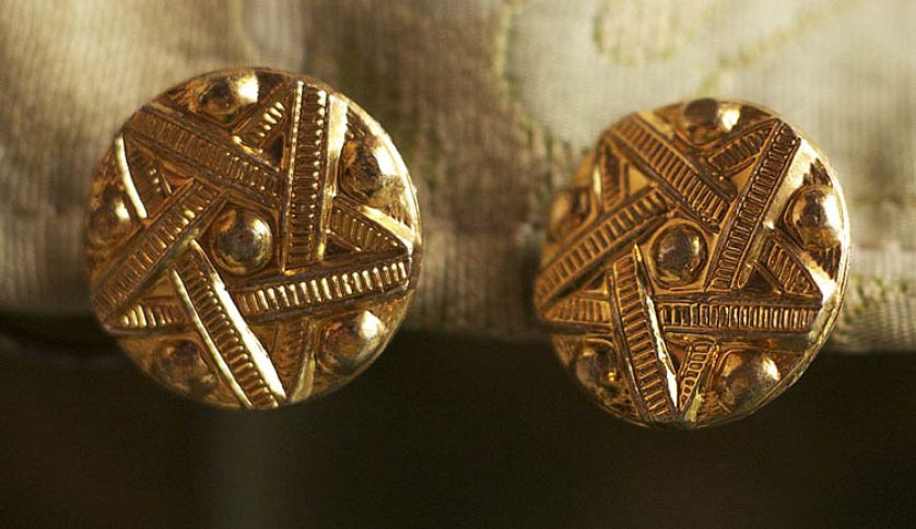 Guziki od kostiumu scenicznego, Muzeum Teatralne, Teatr Wielki - Opera Narodowa w Warszawie, fot. Rafał Celiński