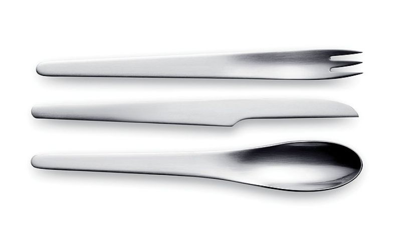 Stalowe, smukłe, gładkie i matowe. Proste do bólu.