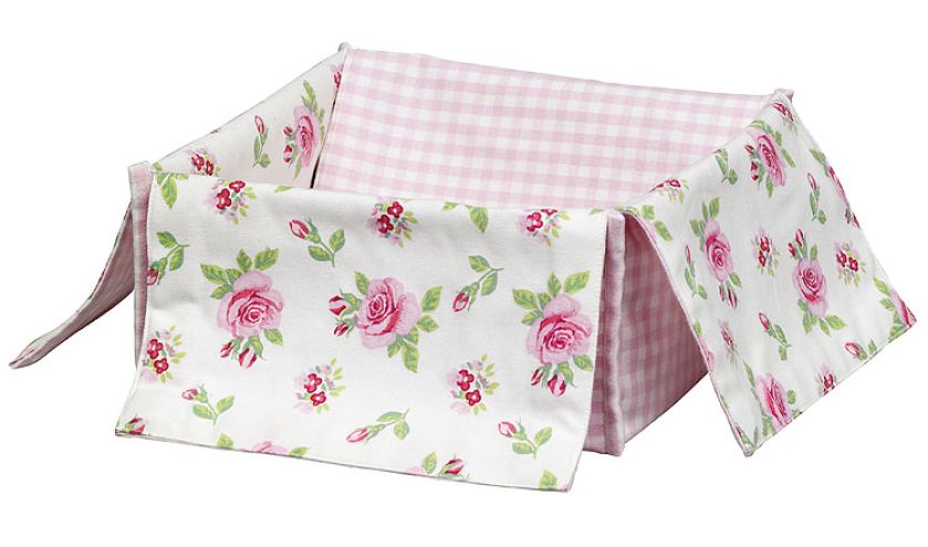 Koszyk na pieczywo Silje, IKEA. Dzieje letnich pikników: zobacz jak urządzić je dziś